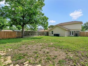 2916  Travis Avenue , Fort Worth Texas 76110