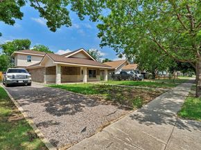 2916  Travis Avenue , Fort Worth Texas 76110