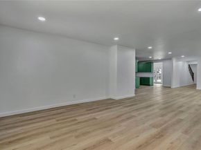 2916  Travis Avenue , Fort Worth Texas 76110