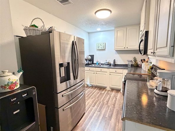4324 S Segura Court S, Fort Worth Texas 76132