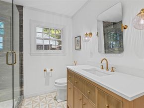 3708  Cresthaven Terrace , Fort Worth Texas 76107