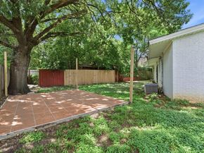 2204  Dunloe Avenue , Dallas Texas 75228