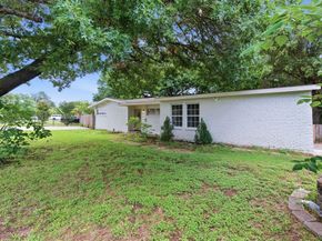 2204  Dunloe Avenue , Dallas Texas 75228