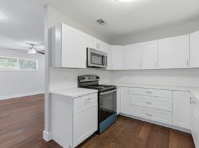 2204  Dunloe Avenue , Dallas Texas 75228