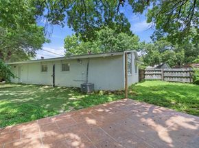 2204  Dunloe Avenue , Dallas Texas 75228