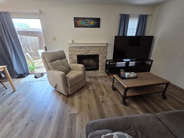 1402 S Carrier Parkway   307, Grand Prairie Texas 75051