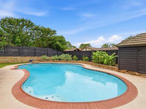 413  Blue Jay Court , Bedford Texas 76021