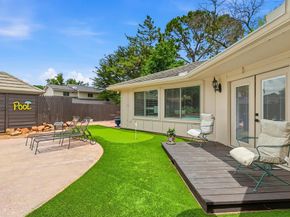 413  Blue Jay Court , Bedford Texas 76021