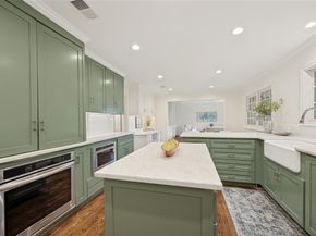 7142  Lakehurst Avenue , Dallas Texas 75230