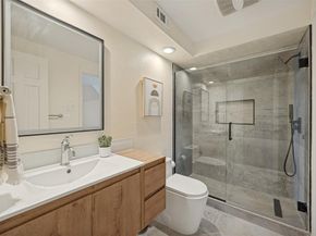 7142  Lakehurst Avenue , Dallas Texas 75230