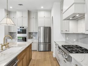 419  Cameron Avenue , Dallas Texas 75223