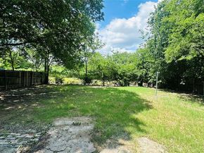 914  Clark Trail , Grand Prairie Texas 75052