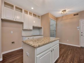 8704  Stonecrest Drive , Irving Texas 75063