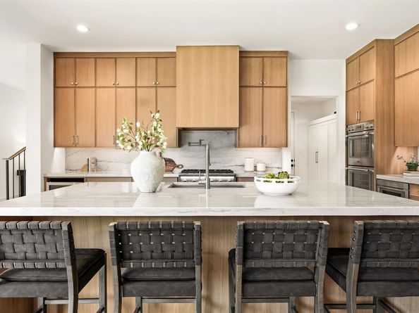 7714  Morton Street , Dallas Texas 75209