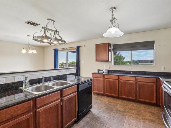 8111  Macgregor Drive , Arlington Texas 76002