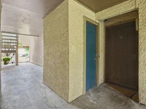 6050  Melody Lane  121, Dallas Texas 75231
