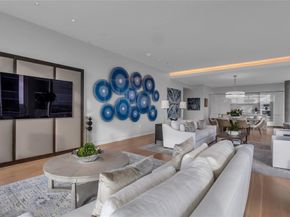 1747  Leonard Street  1402, Dallas Texas 75201