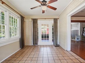 1208  Elizabeth Boulevard , Fort Worth Texas 76110