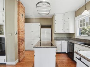 1208  Elizabeth Boulevard , Fort Worth Texas 76110