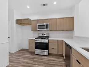 1609  Masters Drive , DeSoto Texas 75115