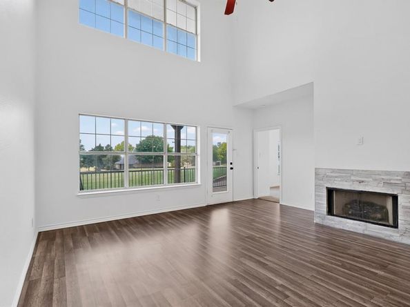 1609  Masters Drive , DeSoto Texas 75115