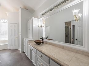 816 S Havenwood Lane , Fort Worth Texas 76112