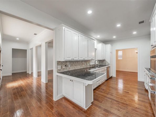 816 S Havenwood Lane , Fort Worth Texas 76112