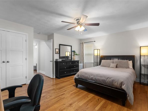 2530  Springhill Drive , Dallas Texas 75228