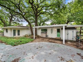 1209 W Lilly Lane , Arlington Texas 76013
