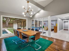 6943  Prestonshire Lane , Dallas Texas 75225