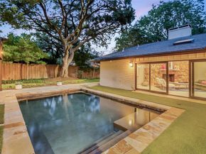 6943  Prestonshire Lane , Dallas Texas 75225