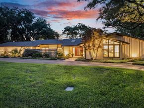 6943  Prestonshire Lane , Dallas Texas 75225