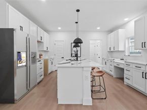 1405 S Barry Avenue , Dallas Texas 75223