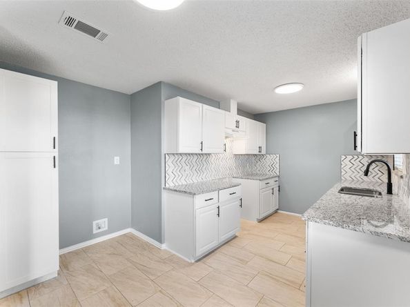 8155  Shafter Drive , Dallas Texas 75227