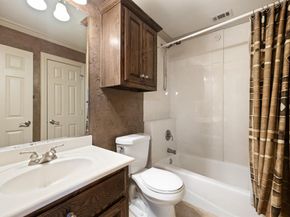 1924  Kings Pass , Heath Texas 75032