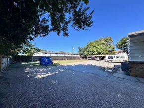 1607  M Avenue , Plano Texas 75074