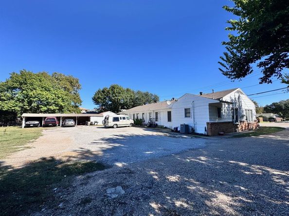 1607  M Avenue , Plano Texas 75074