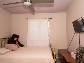 13647  Weald Green Street , Dallas Texas 75240