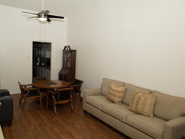 13647  Weald Green Street , Dallas Texas 75240