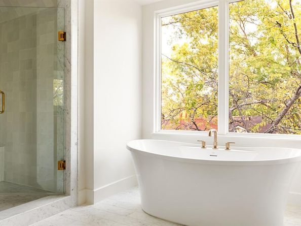 8926  San Benito Way , Dallas Texas 75218