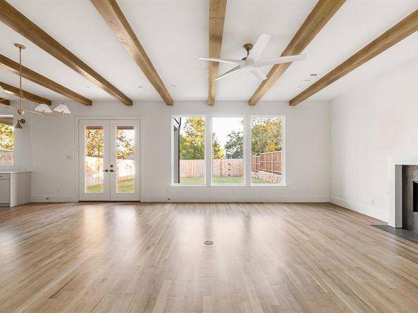 8926  San Benito Way , Dallas Texas 75218