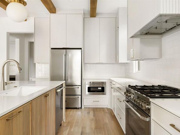 8926  San Benito Way , Dallas Texas 75218