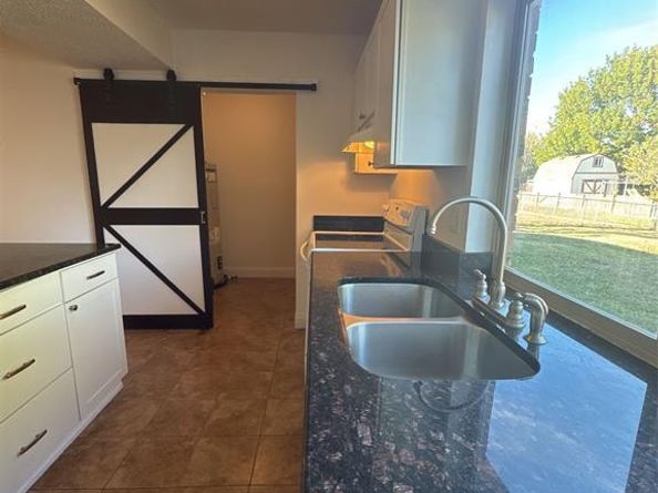 1901  Whitney Drive , Garland Texas 75040