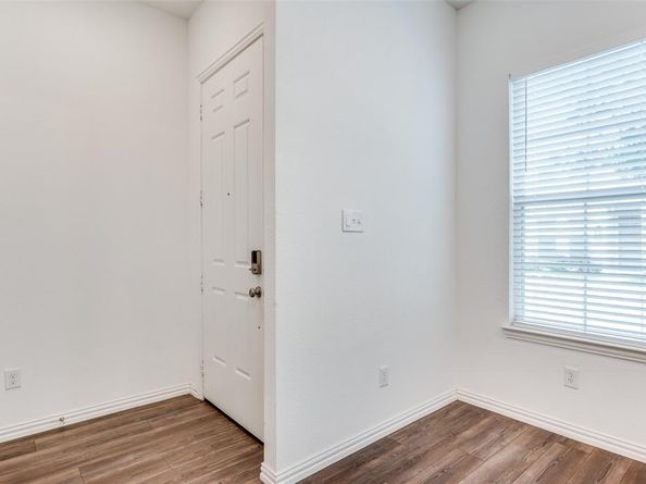 9912  Schramm Street , Irving Texas 75063