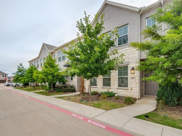 9912  Schramm Street , Irving Texas 75063