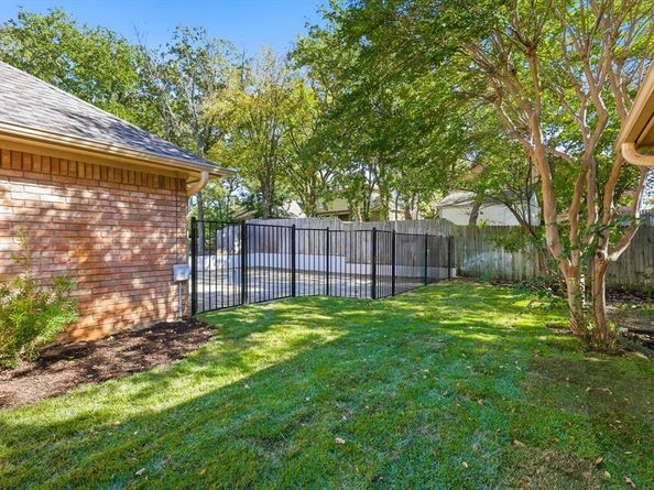 2272  Hollyhill Lane , Denton Texas 76205