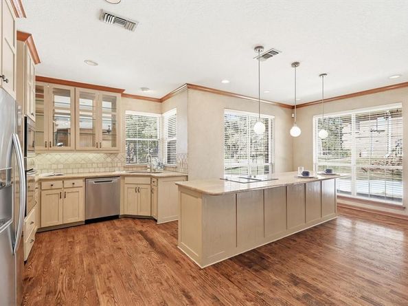 2272  Hollyhill Lane , Denton Texas 76205