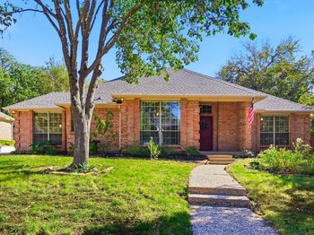 2272  Hollyhill Lane 