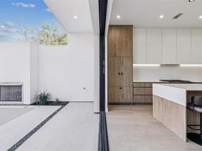 5635  Matalee Avenue , Dallas Texas 75206