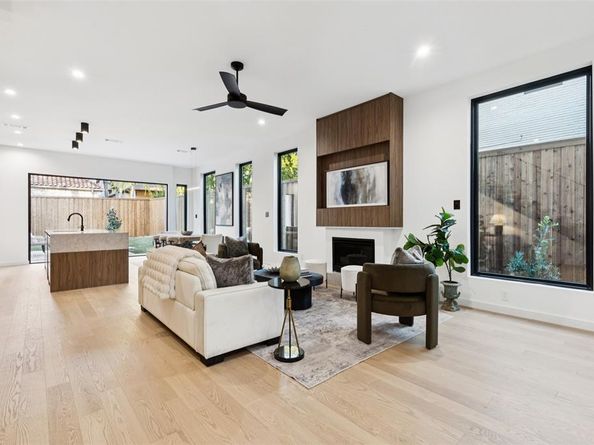 5635  Matalee Avenue , Dallas Texas 75206